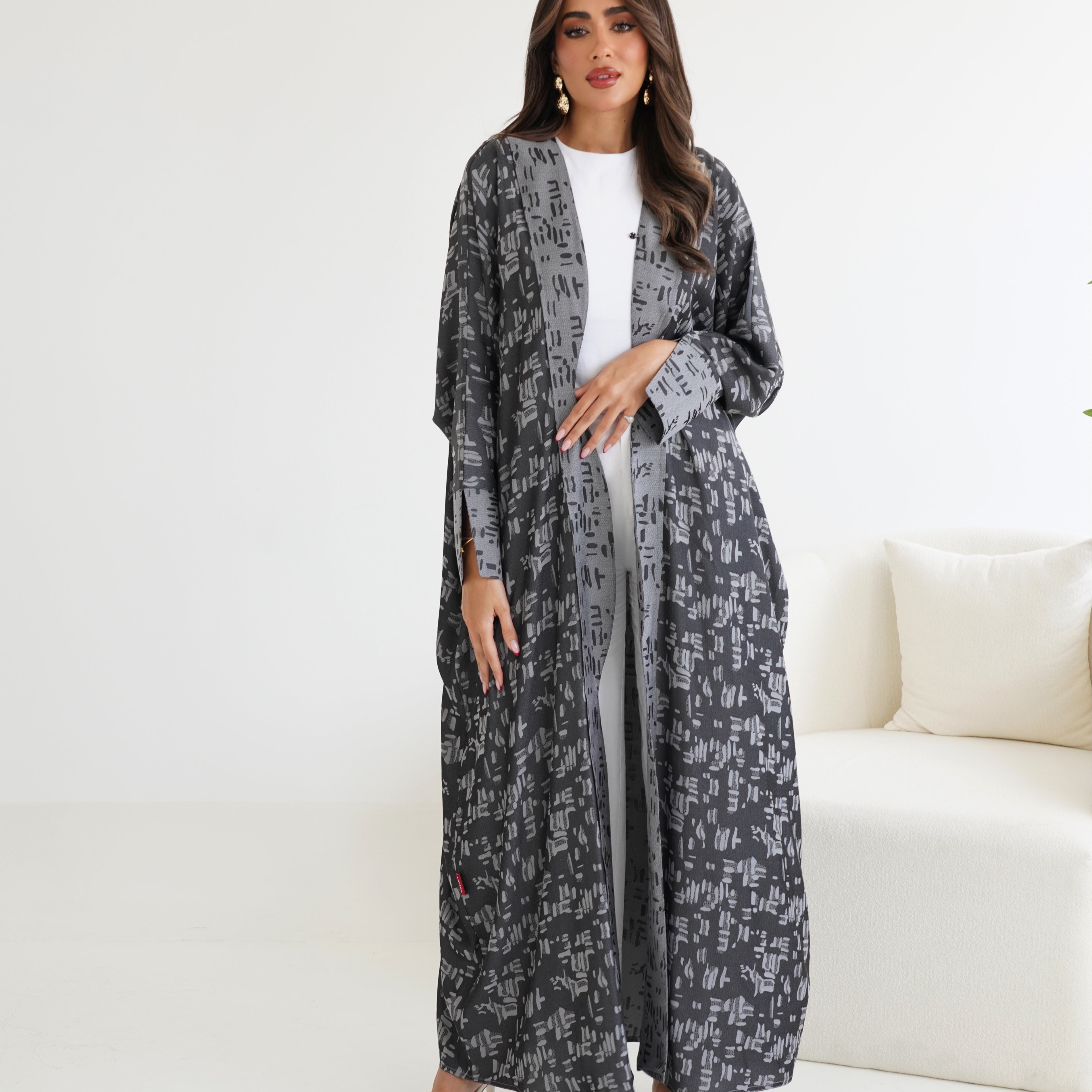 Saba Dark grey