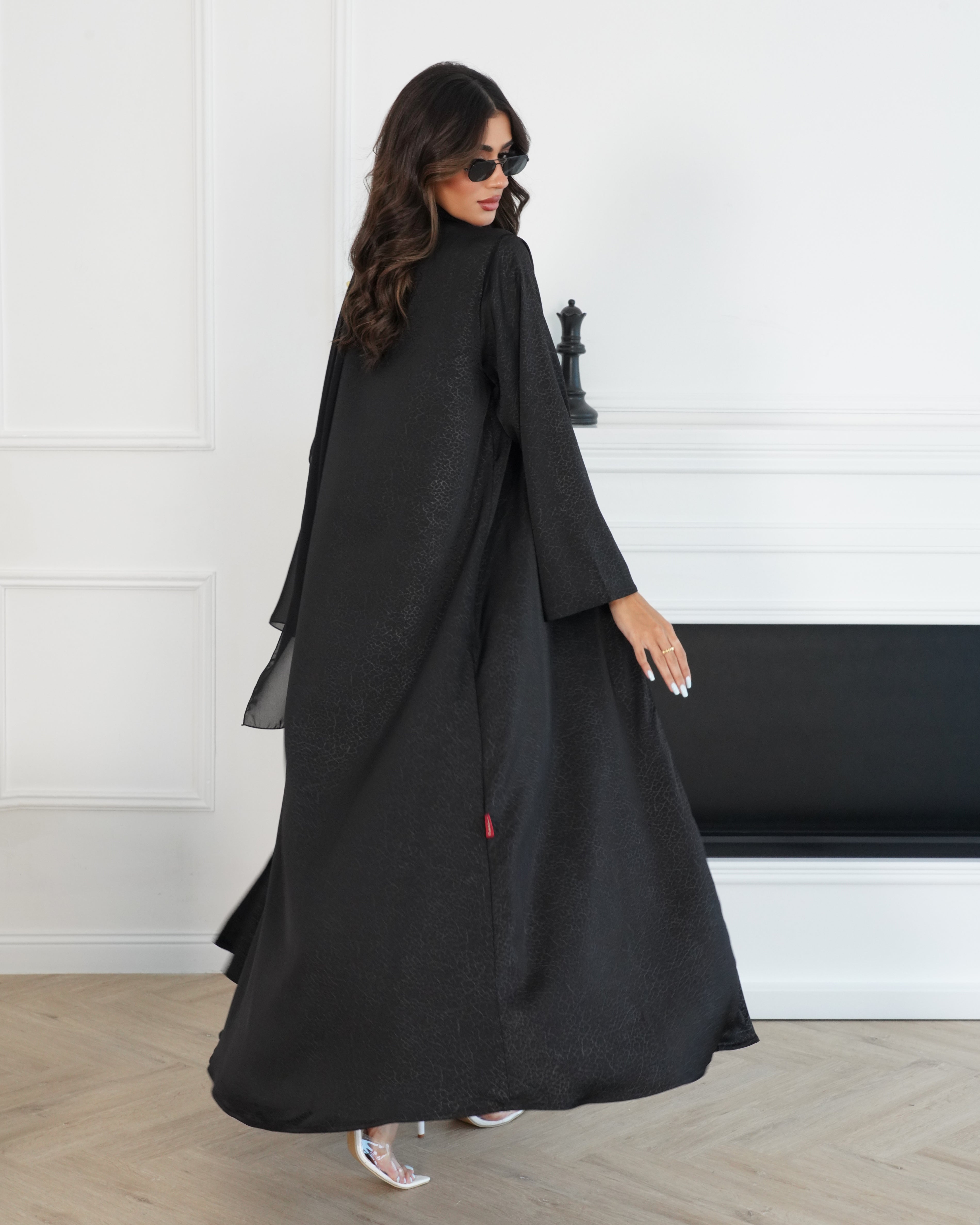 Taima Black