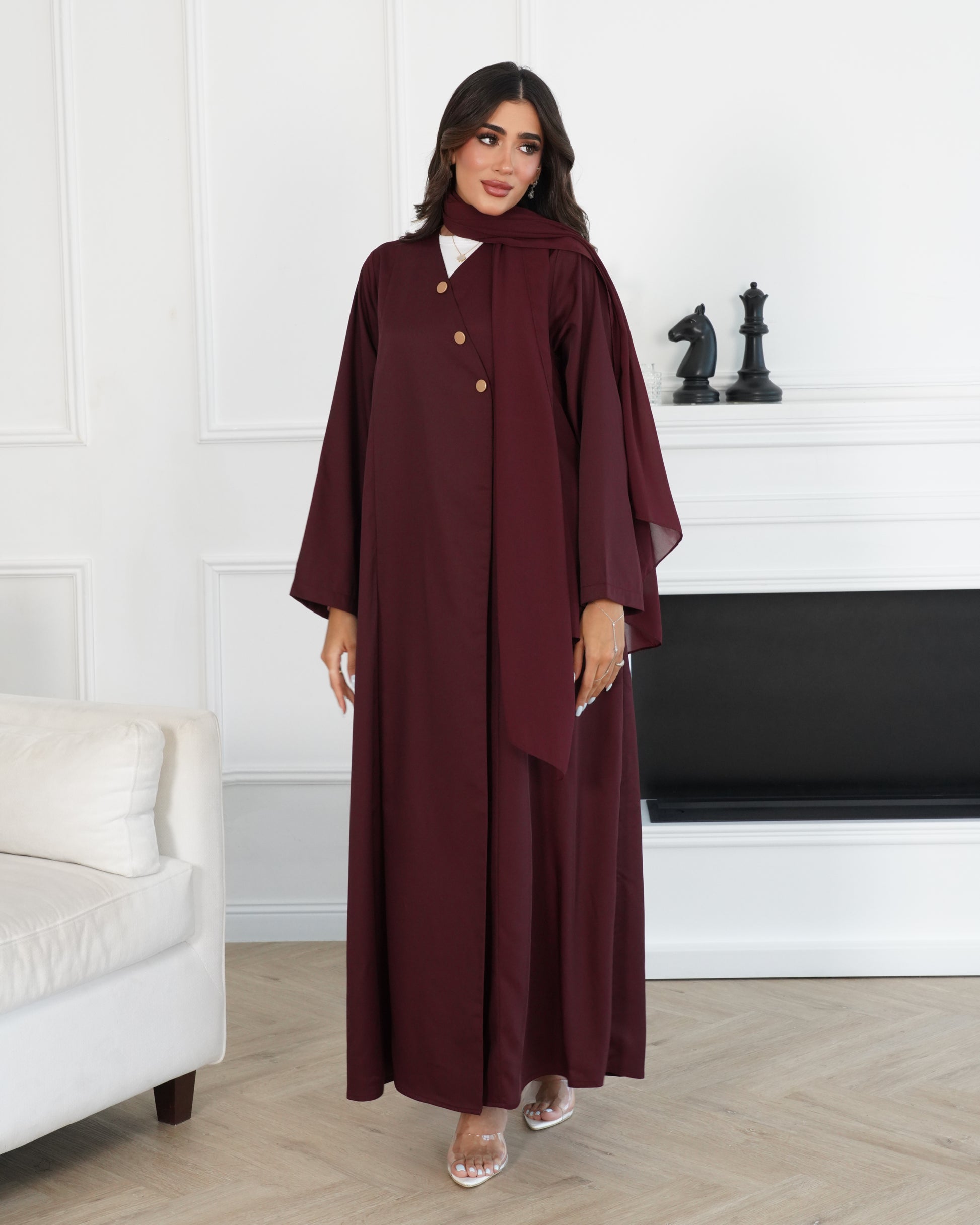 Zaina Maroon