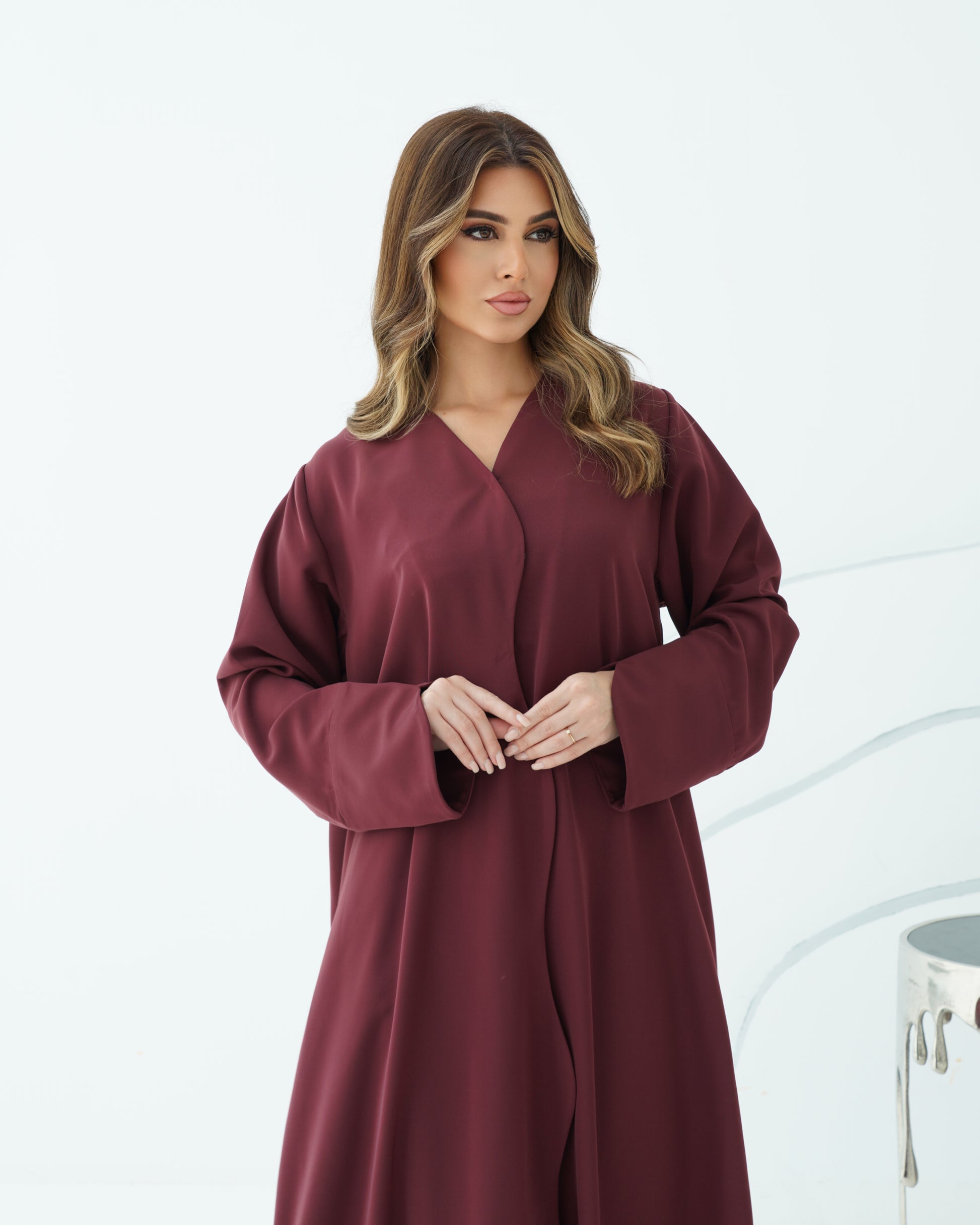 Leia Burgundy