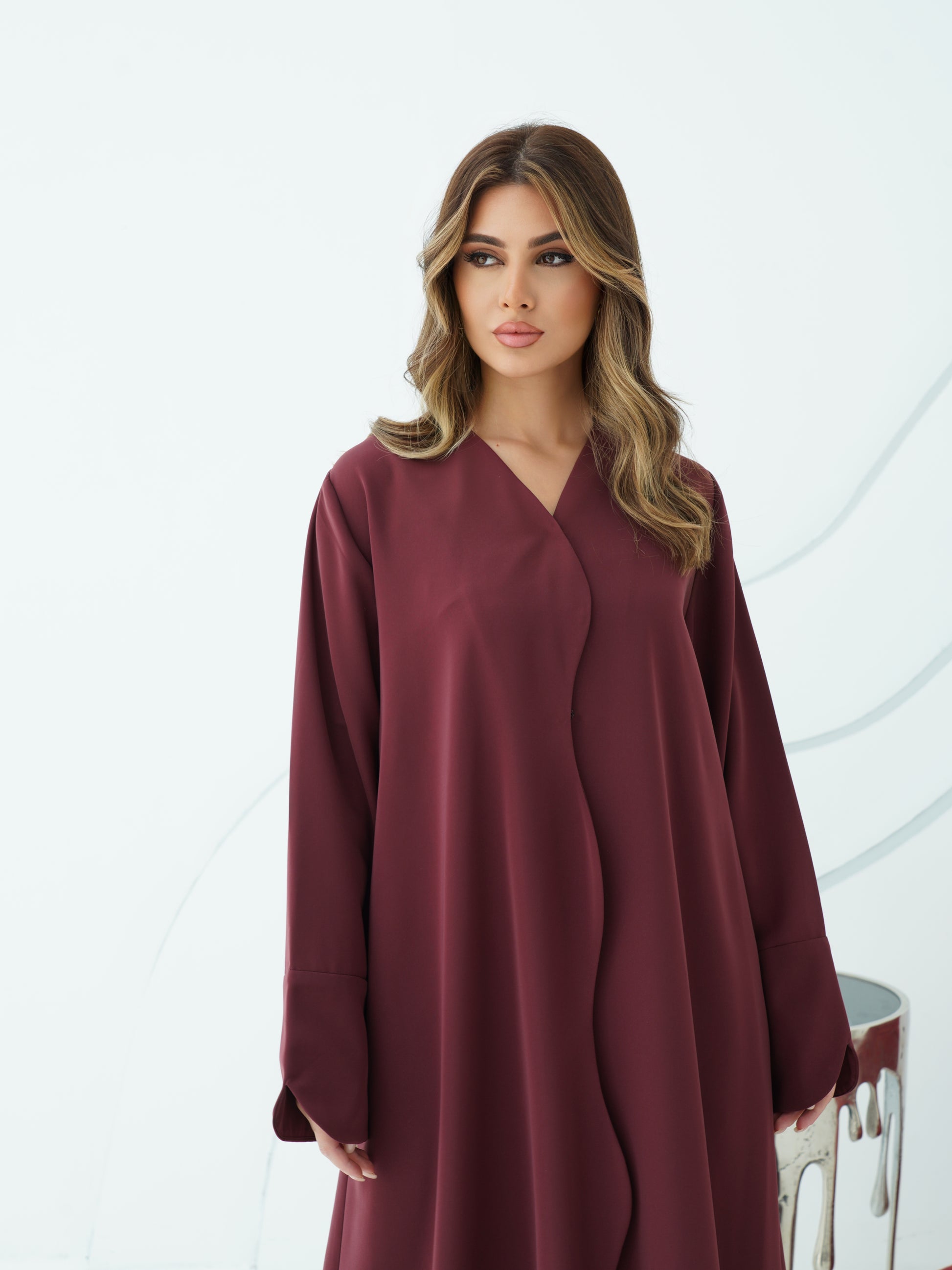 Leia Burgundy