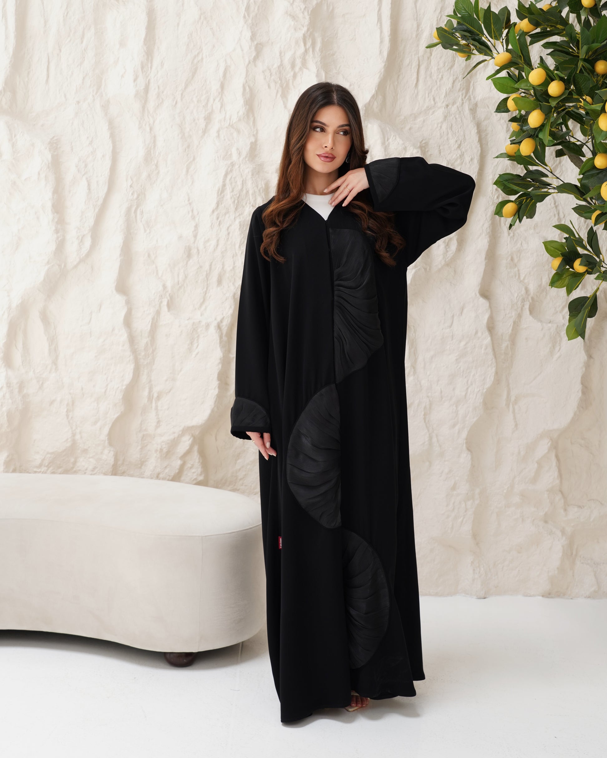 Half Moon Black