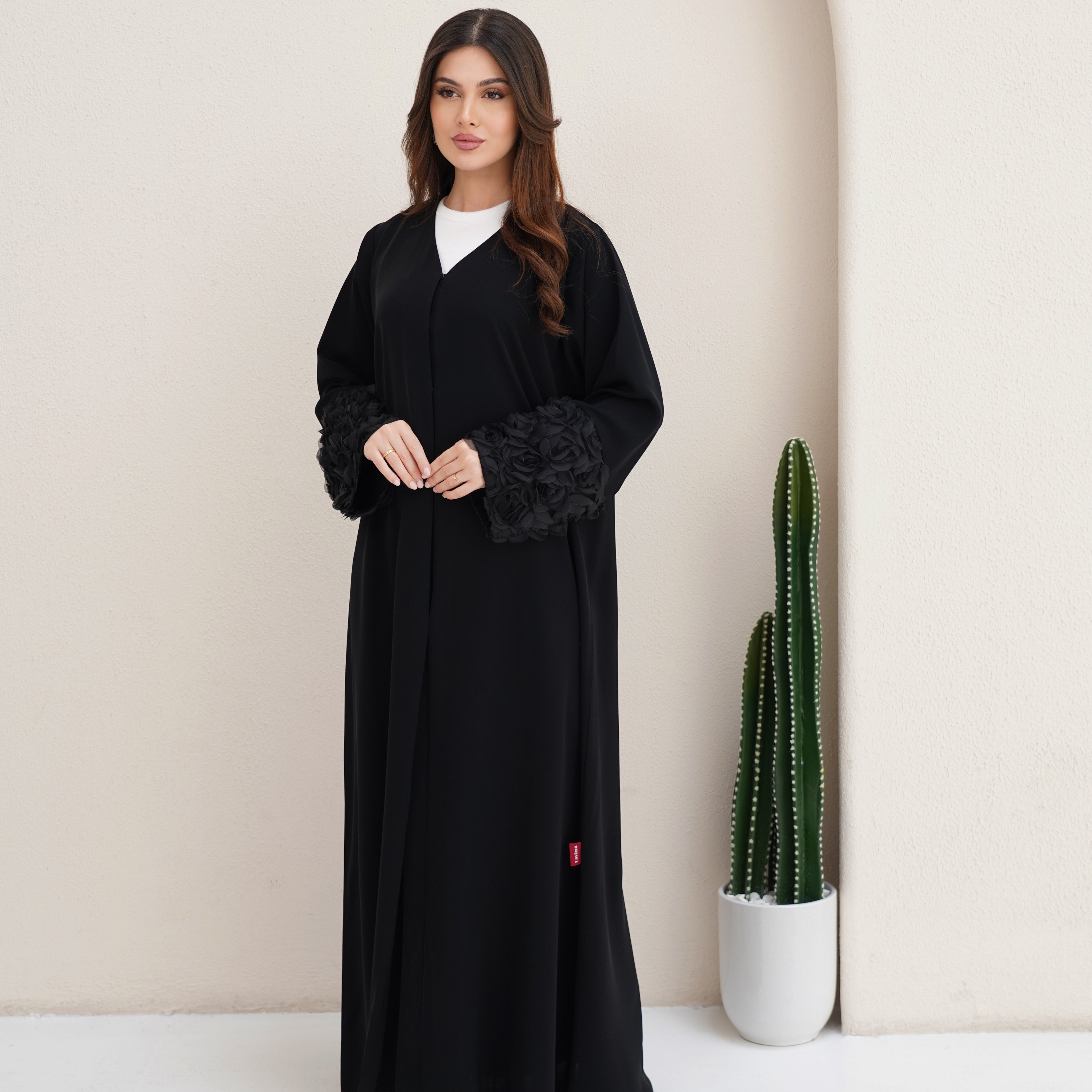 Roselina Black