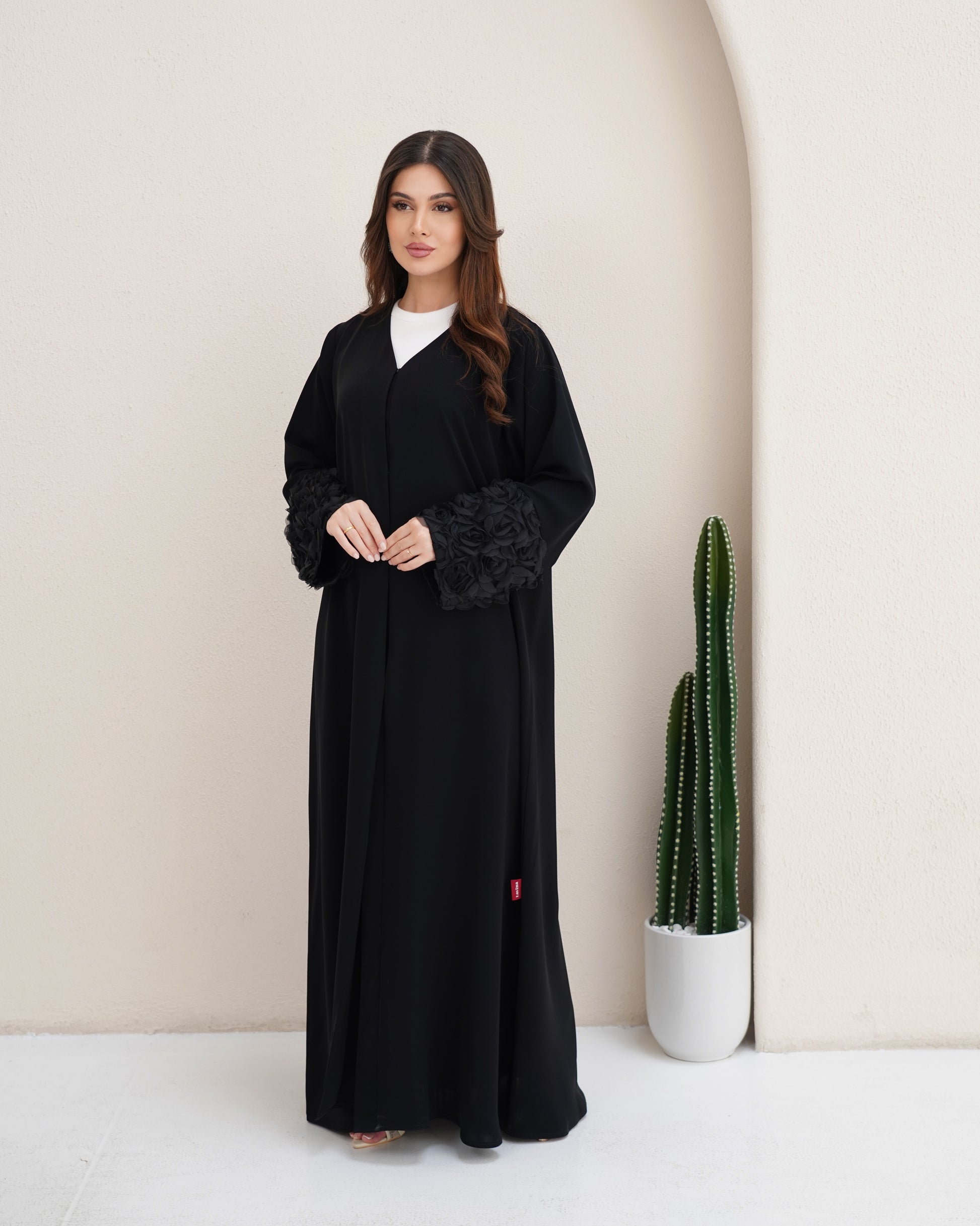Roselina Black