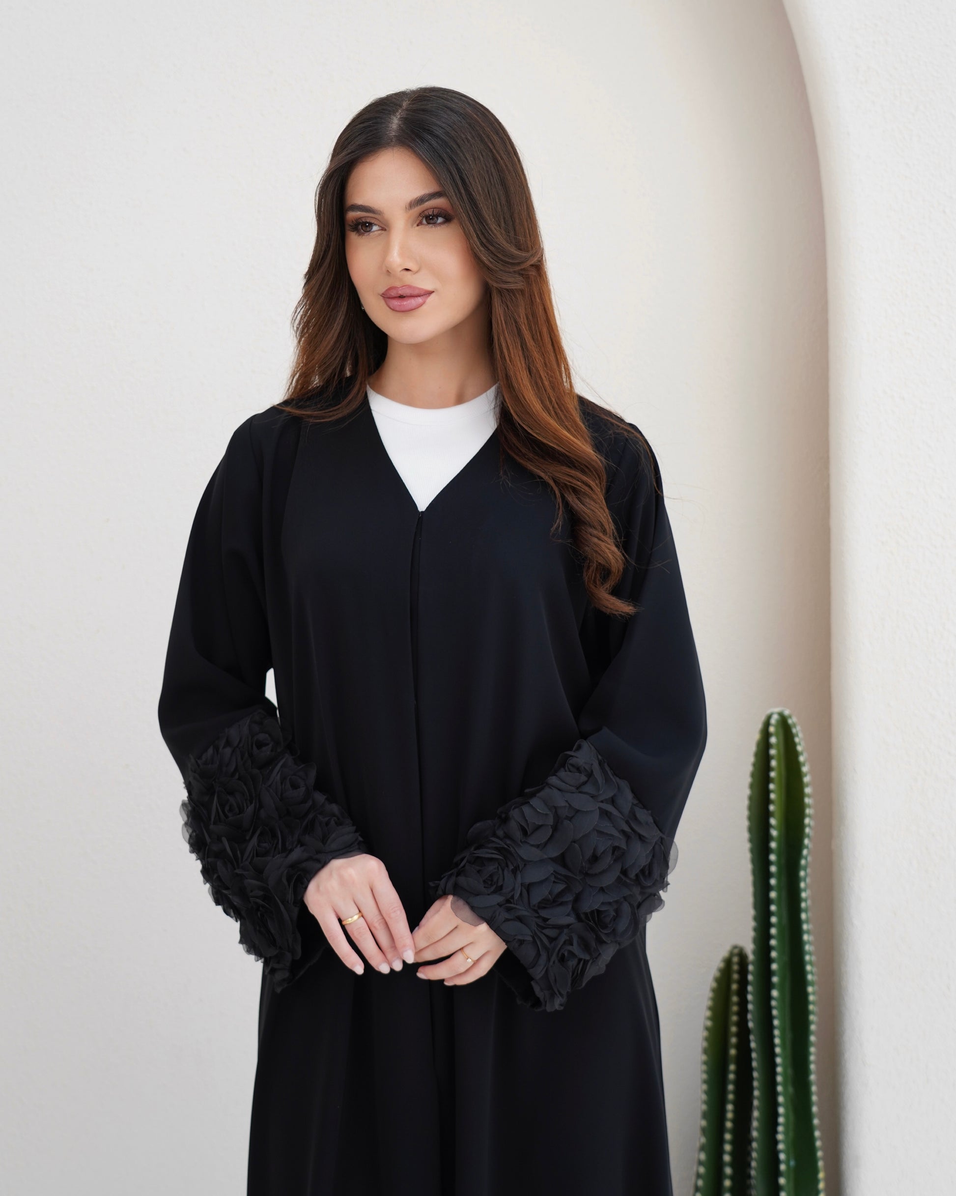 Roselina Black