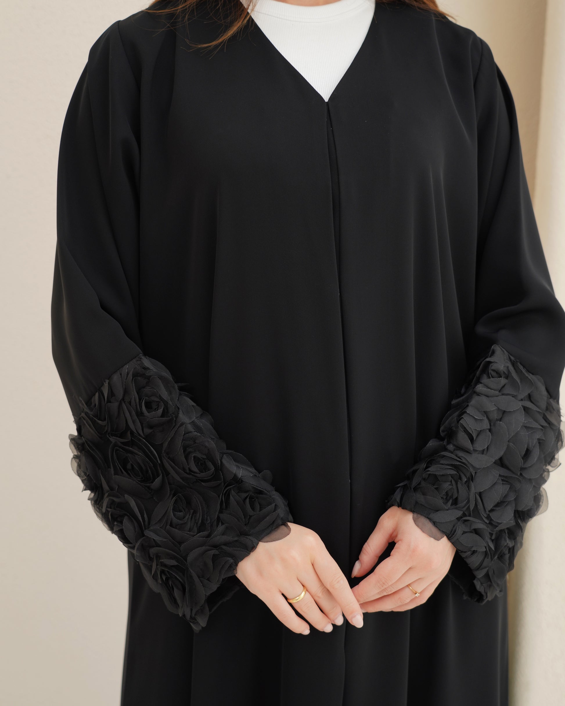 Roselina Black