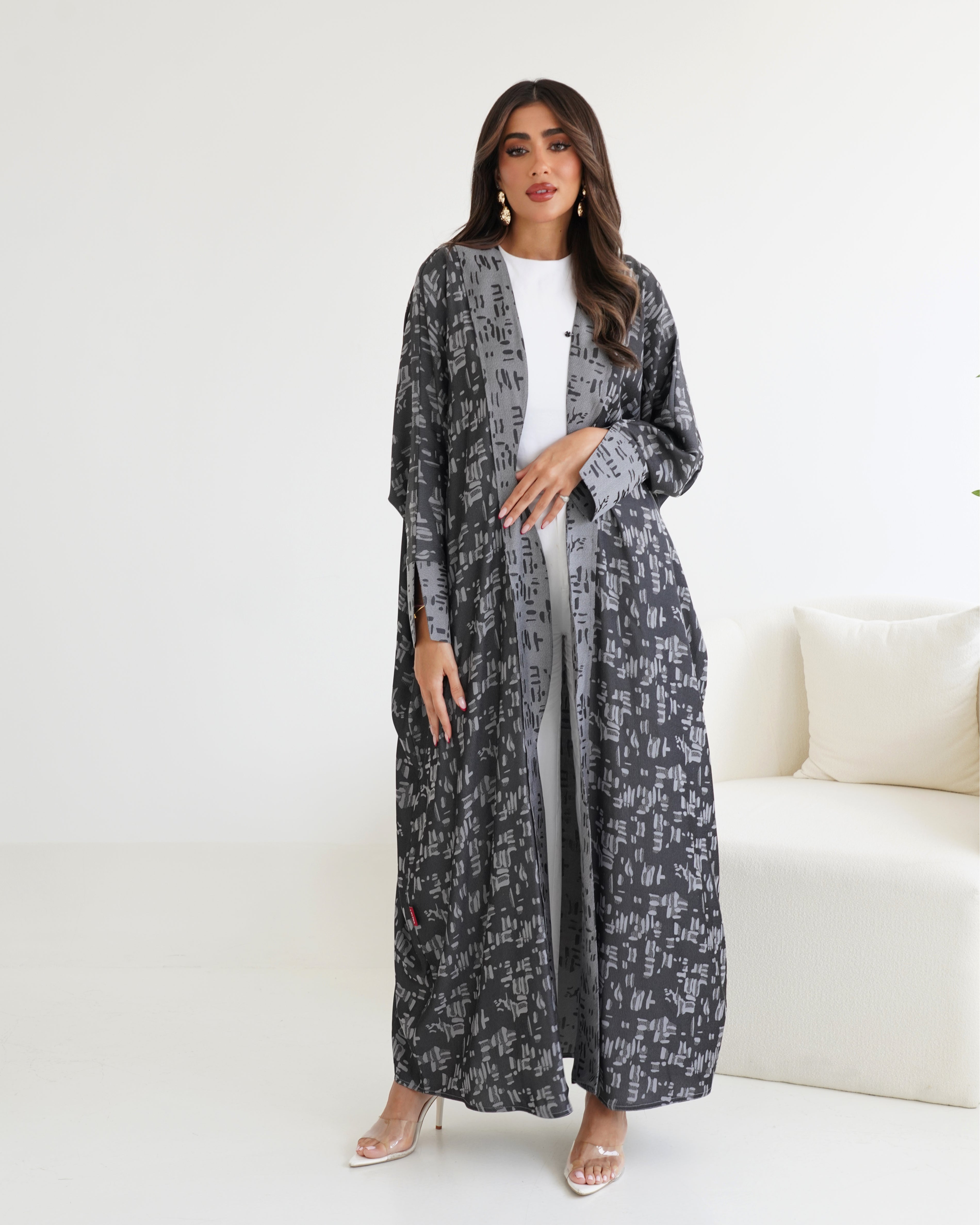 Saba Dark grey