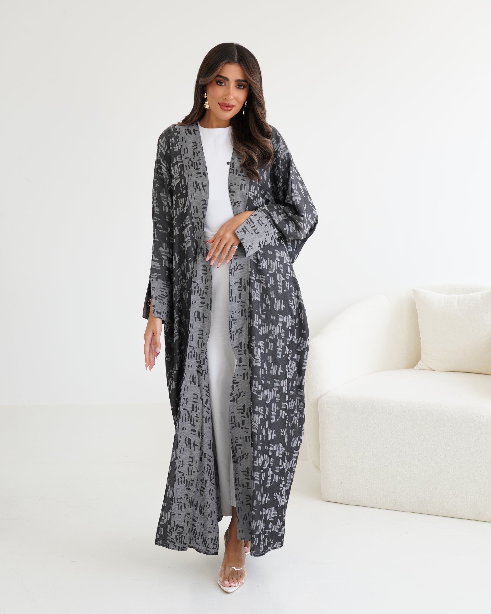 Saba Dark grey
