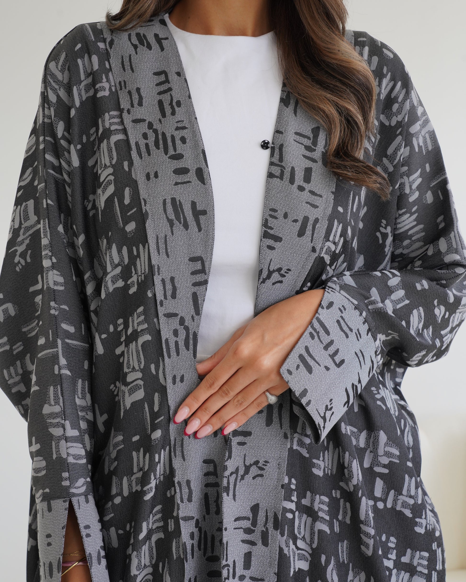 Saba Dark grey