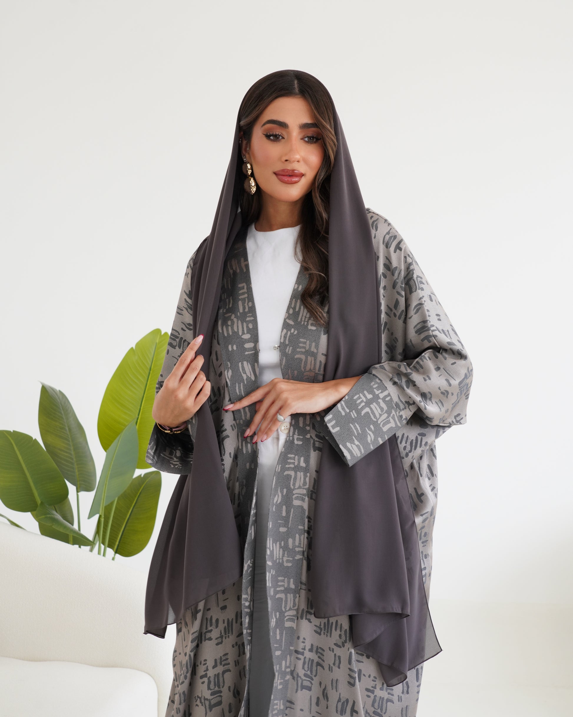 Saba Light grey brown