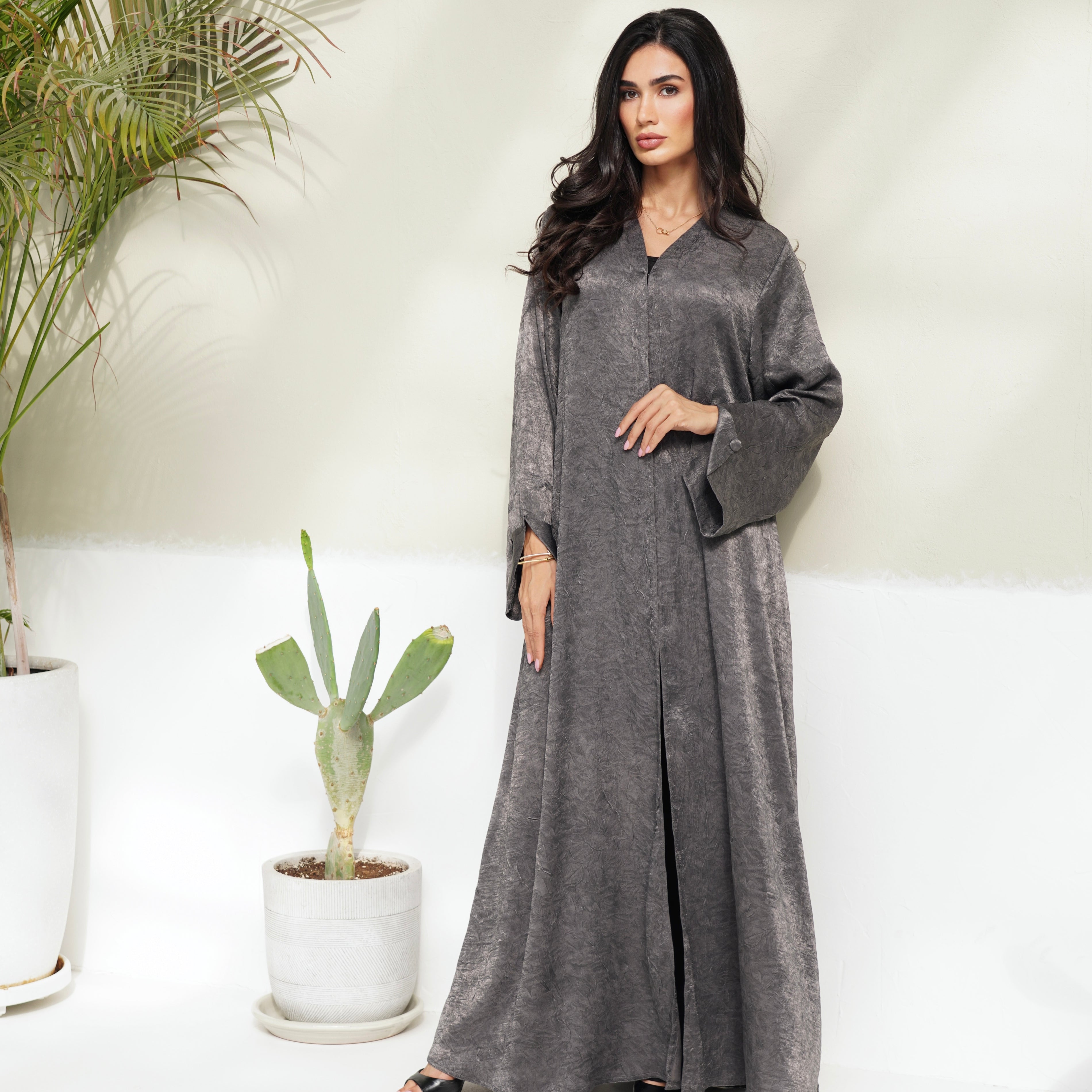Raya Grey