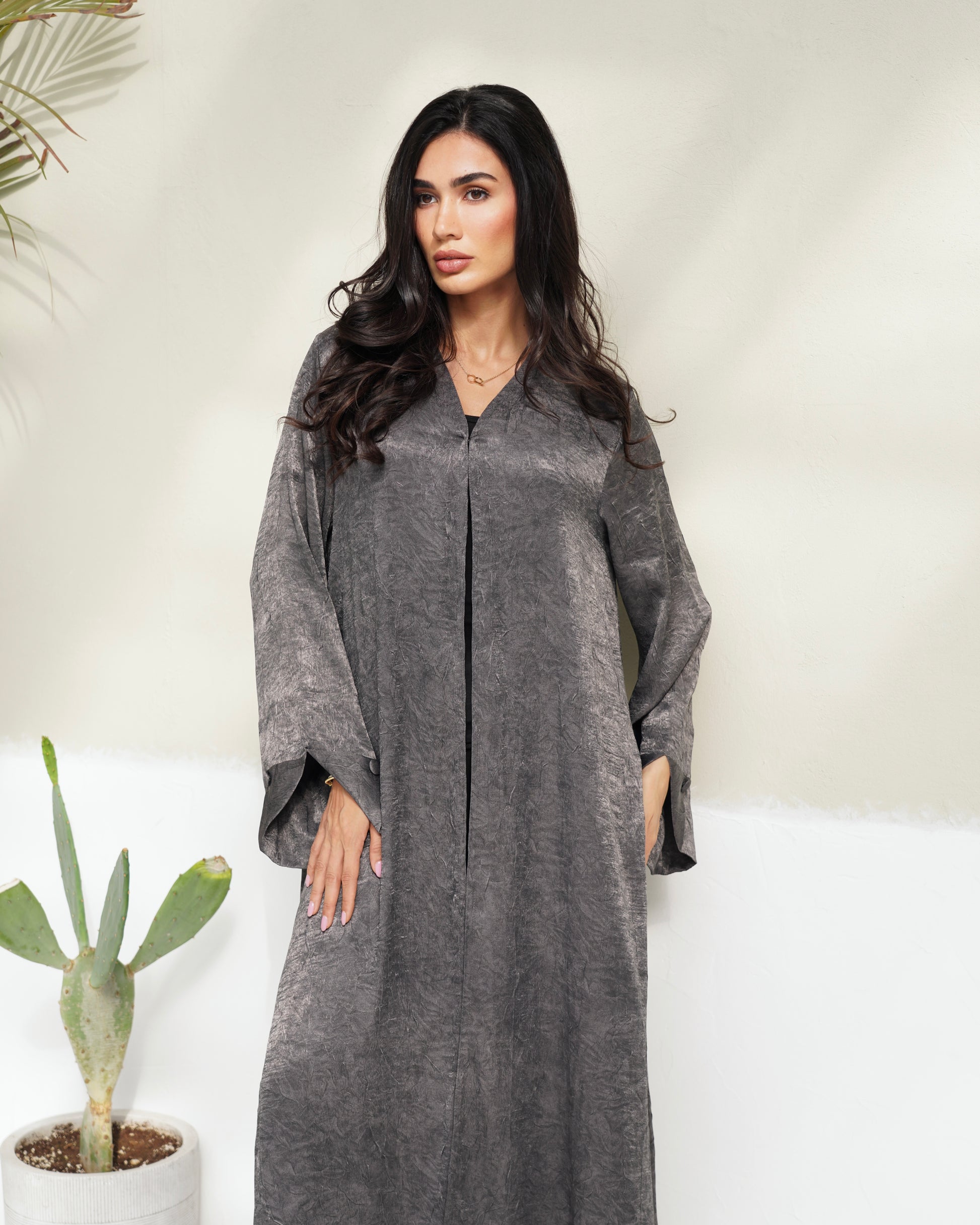 Raya Grey