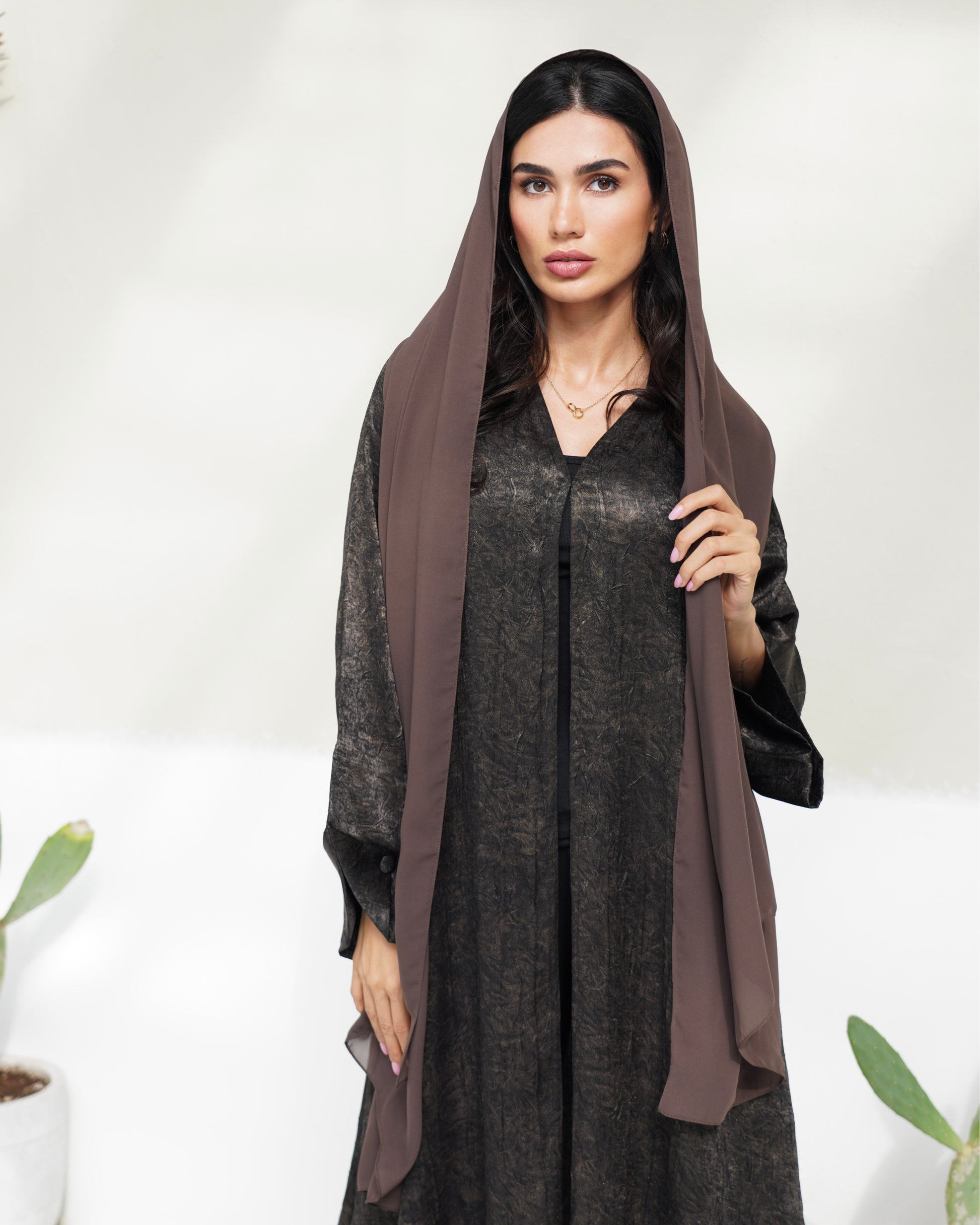 Raya Golden brown