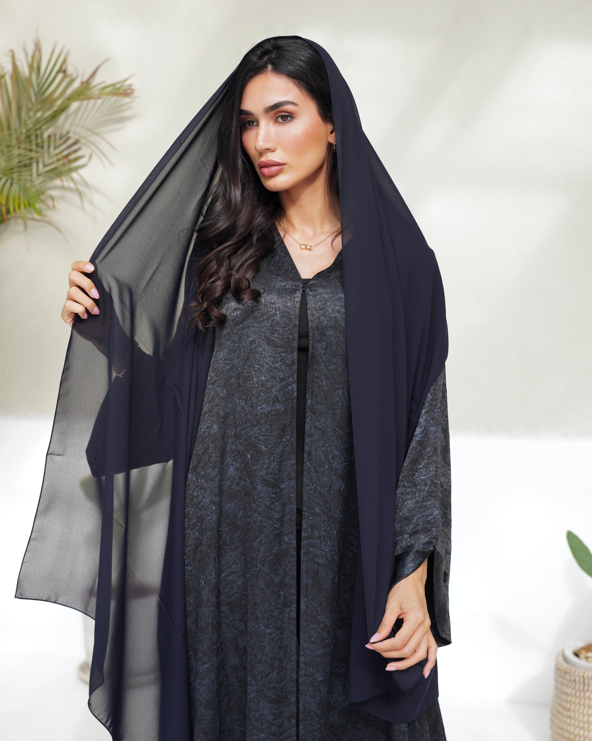 Raya  Deep dark navy
