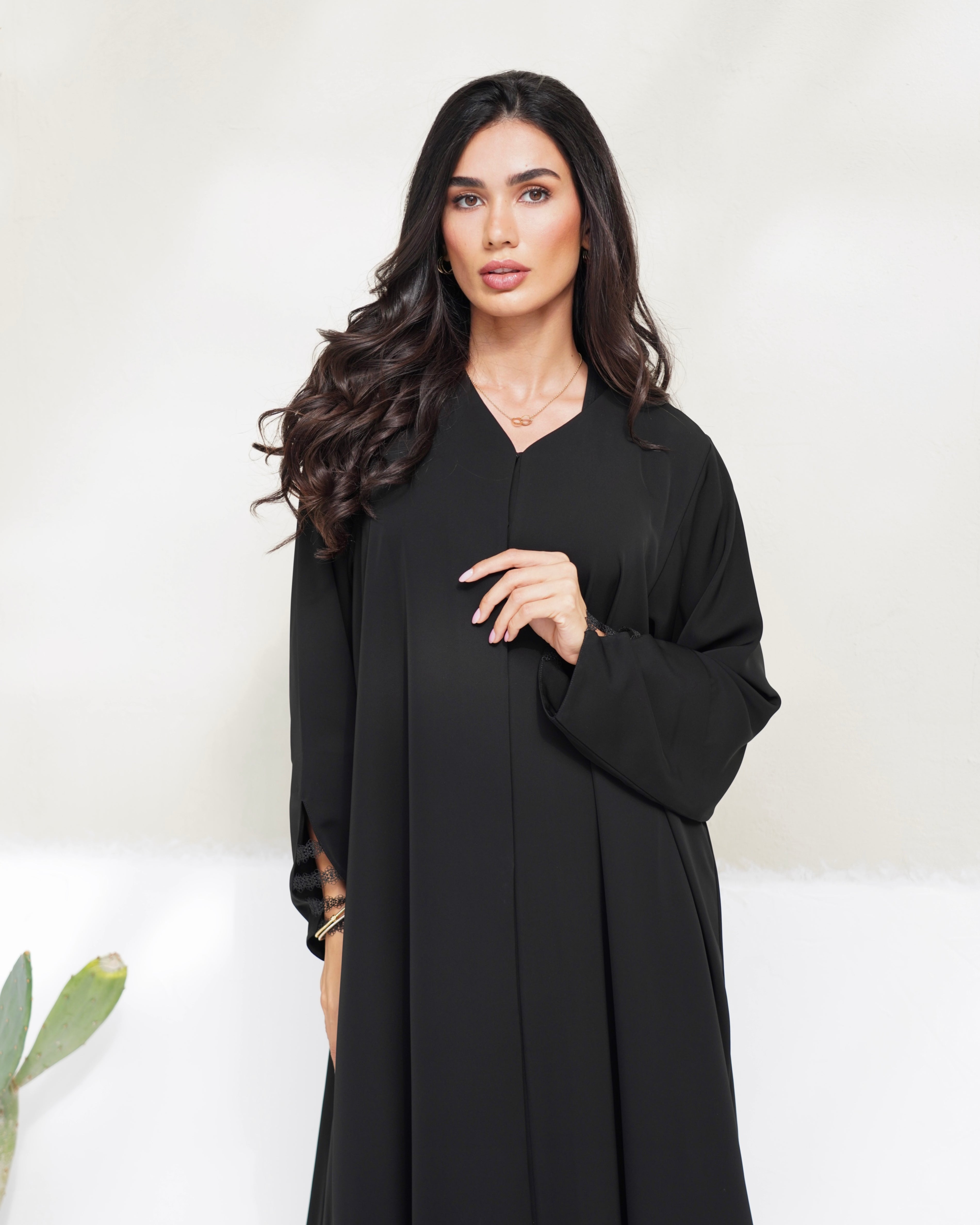 Layora Black