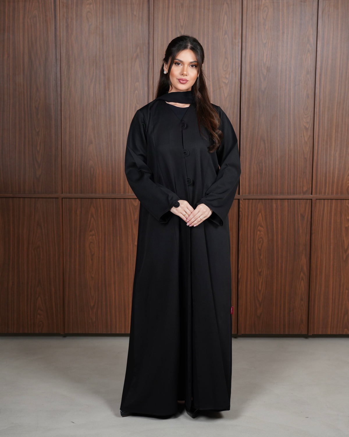 Roa Black
