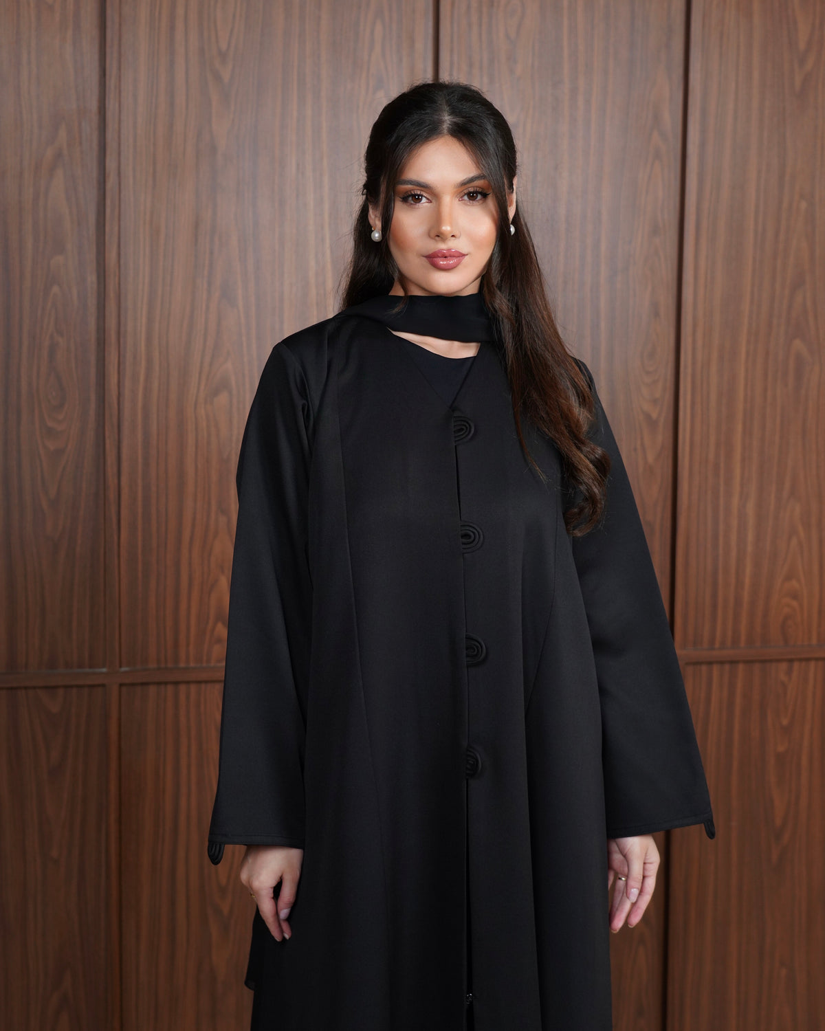 Roa Black
