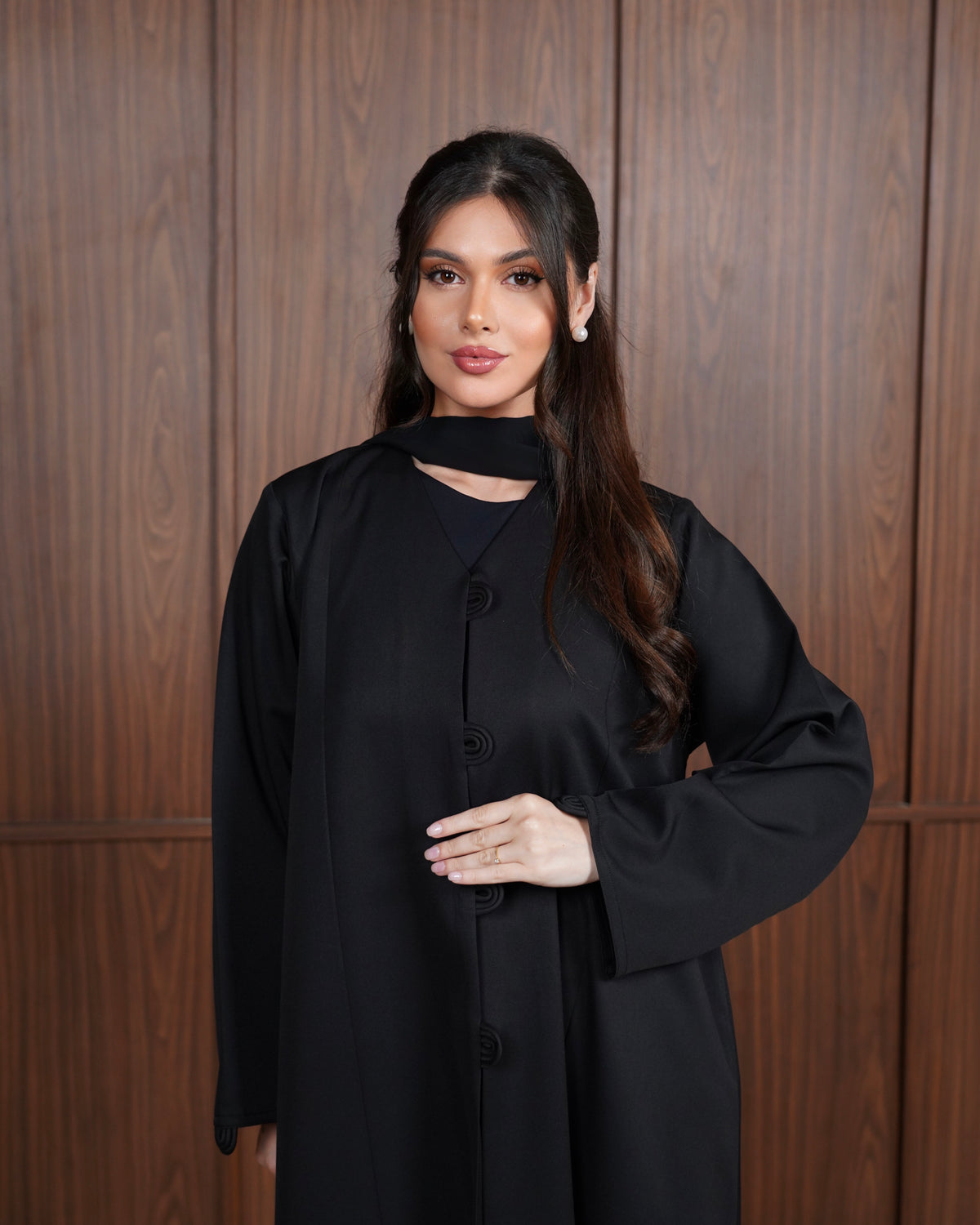 Roa Black