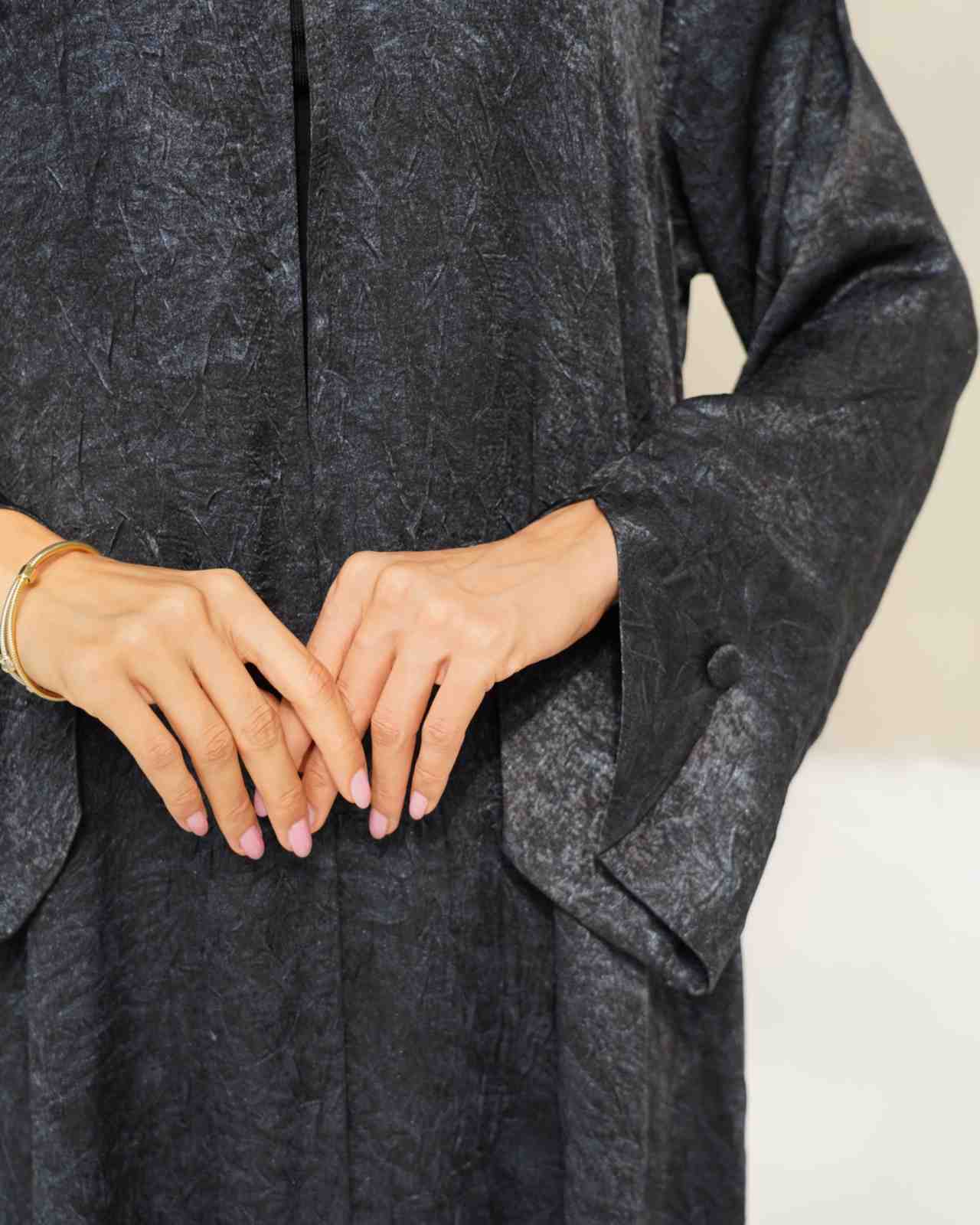Raya  Deep dark navy